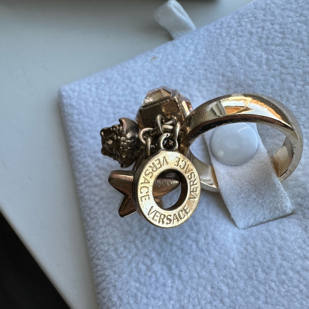 Versace ring - Picture 5 of 7